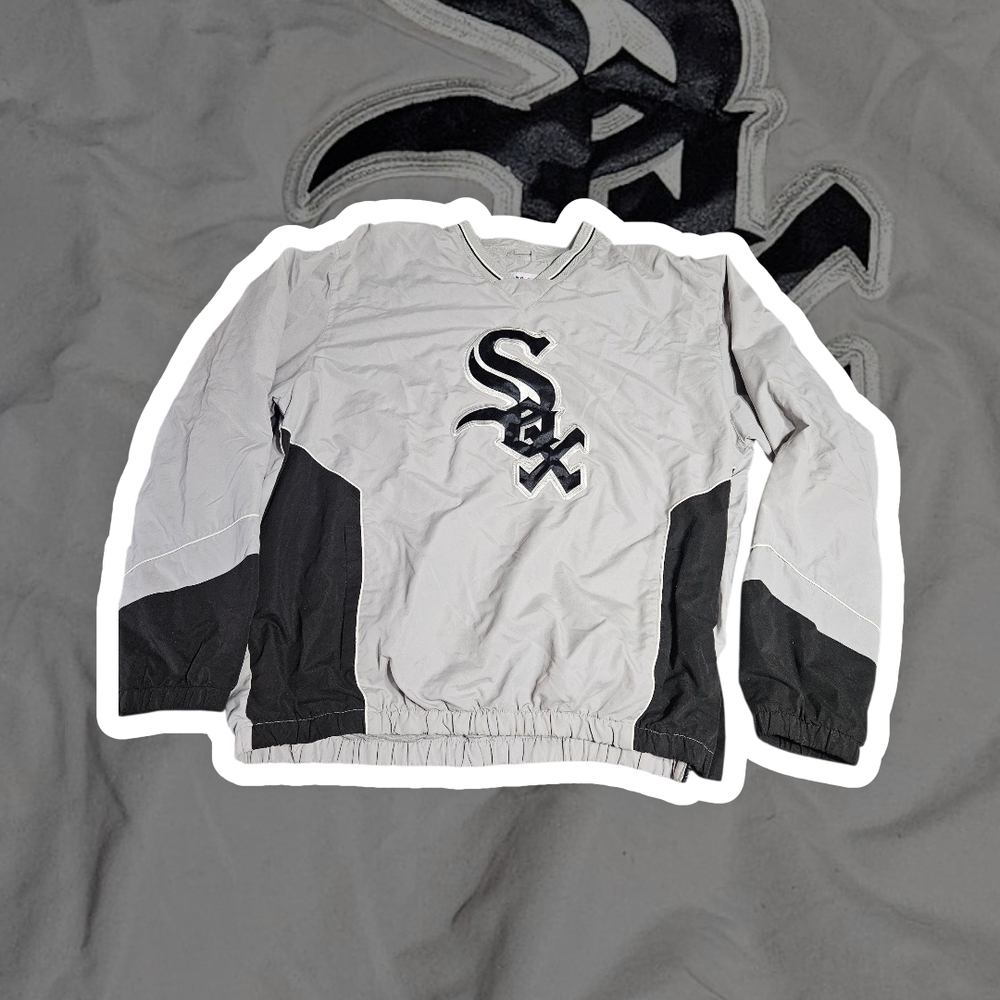 White and Black Chicago White Sox Pullover
